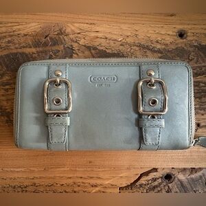 Coach Patent Chelsea Business Wallet Silver Buckles
